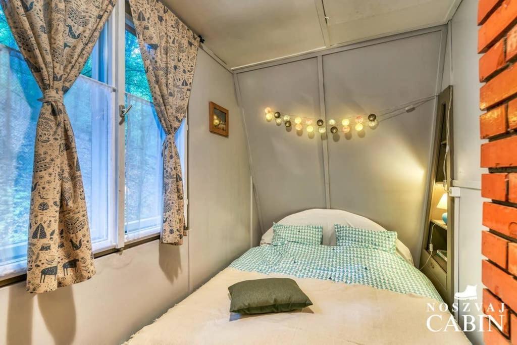 Noszvaj Cabin Kültér fotó